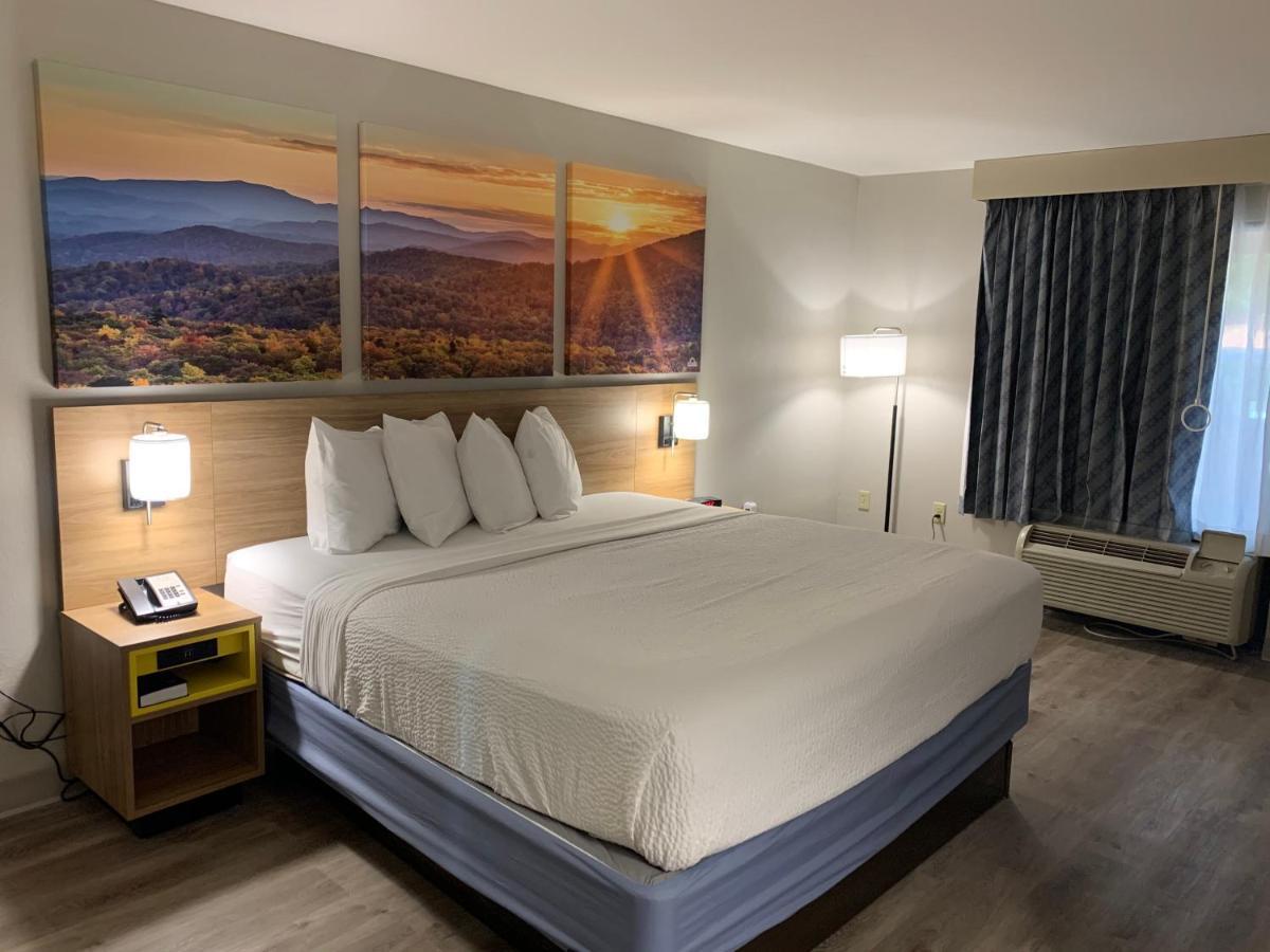Days Inn By Wyndham Atlanta Stone Mountain Dış mekan fotoğraf