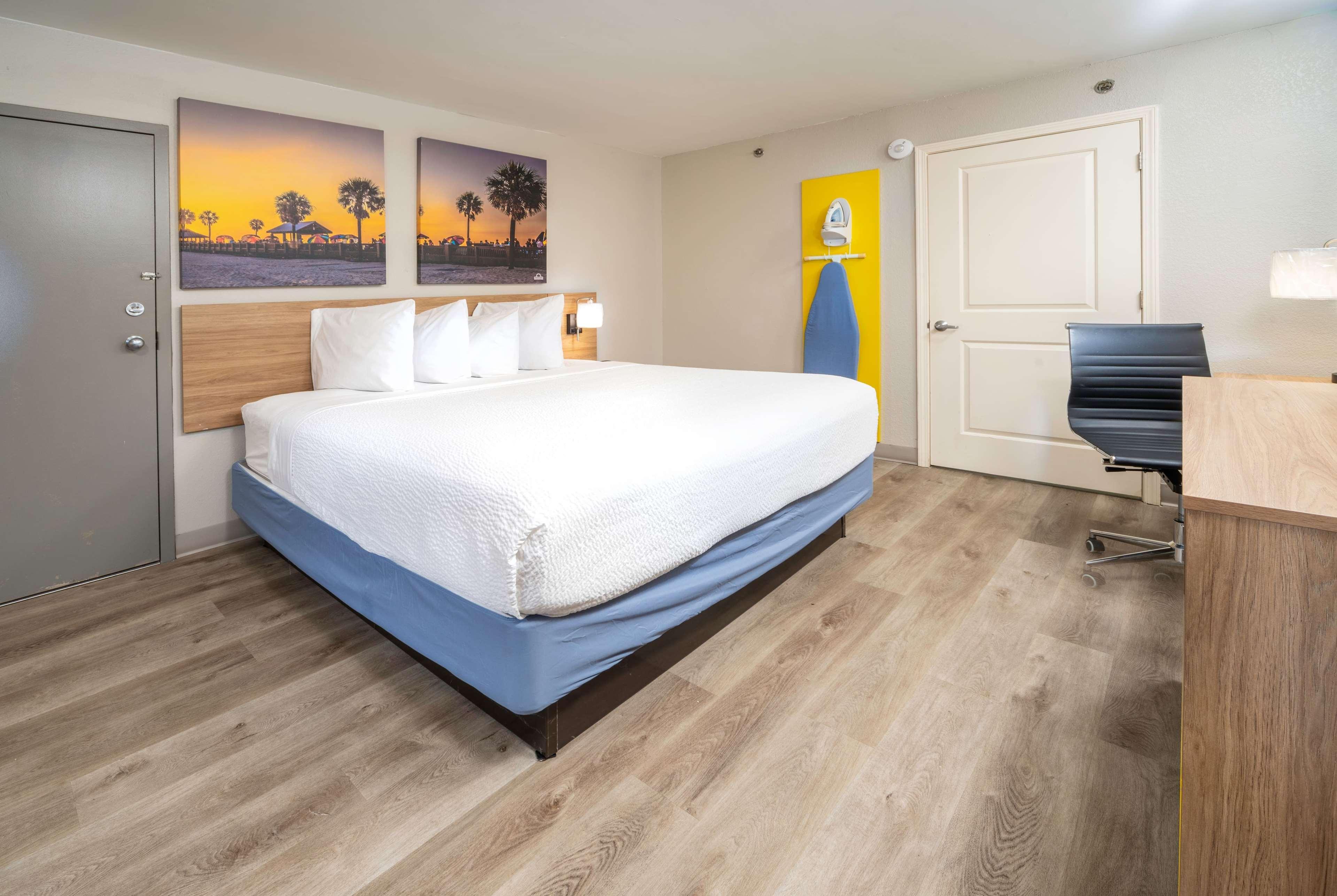 Days Inn By Wyndham Atlanta Stone Mountain Dış mekan fotoğraf